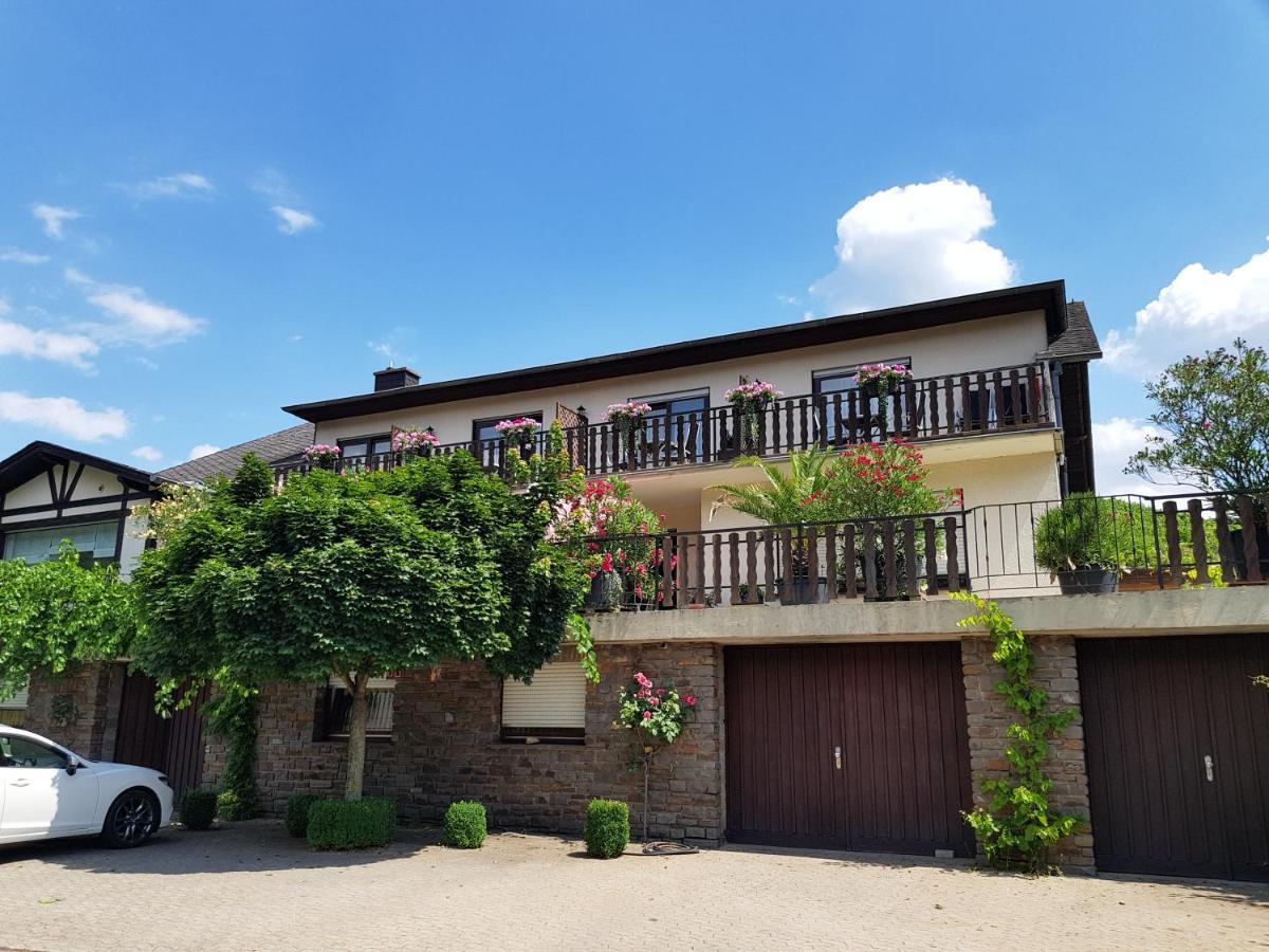 Weingut Erich Serwazi Мезених Экстерьер фото